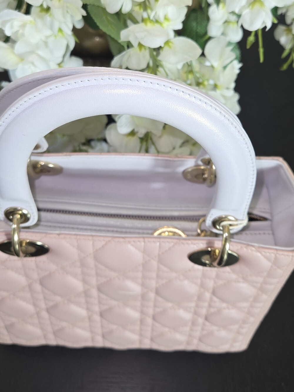 CHRISTIAN DIOR Lambskin Cannage Medium Tri-Color Lady Dior in Rose Pale - Picture 11 of 13